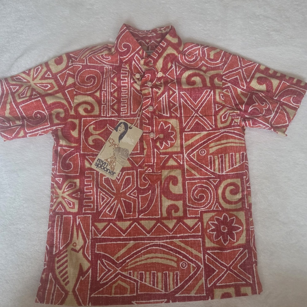 Reyn Spooner Hawaiian Shirt Crimson Quarter Button Fish Beach Boys Size Small